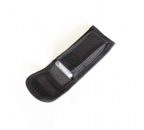 Farbpass-Etui offen